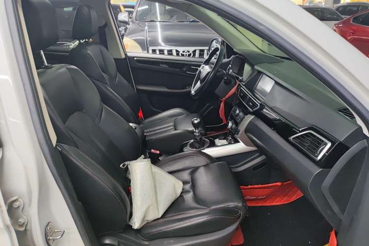 Used Zotye Domy X5 2017 Upgraded Model 1.5T Manual Luxury Edition Right Front Seat
