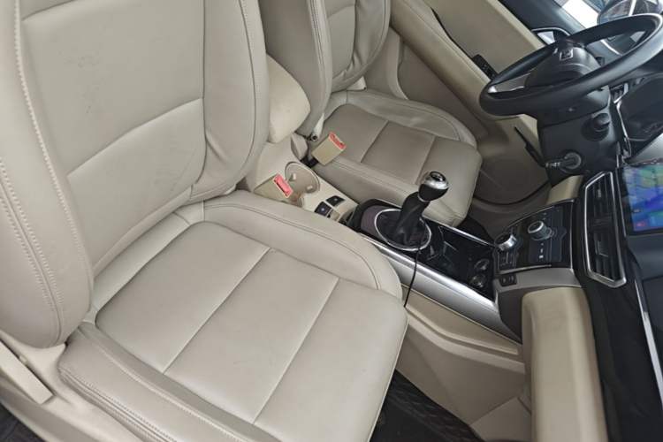 Used Zotye Domy X5 2017 Value Edition 1.6L Manual Fashion Model Right Front Seat