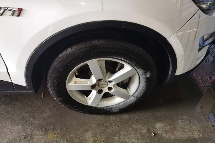 Used Zotye Domy X5 2017 Value Edition 1.6L Manual Fashion Model Right Front Wheel Hub