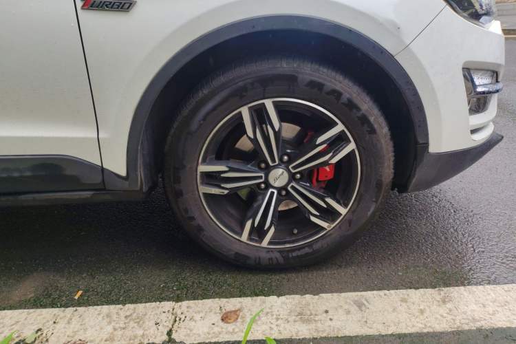 Used Zotye Domy X5 2017 Upgraded Model 1.5T CVT Landlord Edition Right Front Wheel Hub