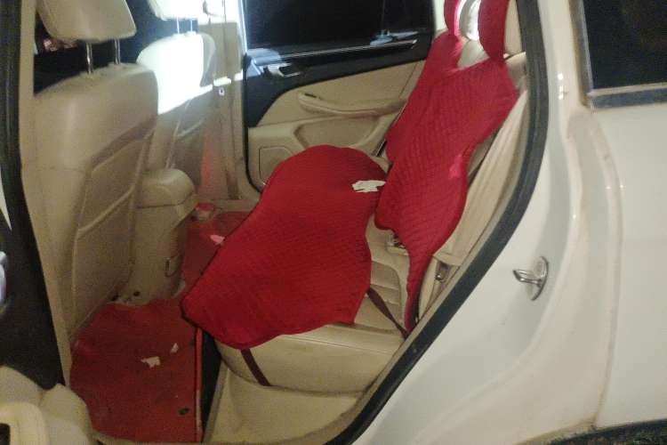 Used Zotye Domy X5 2017 Upgraded Model 1.5T CVT Landlord Edition Right Rear Seat