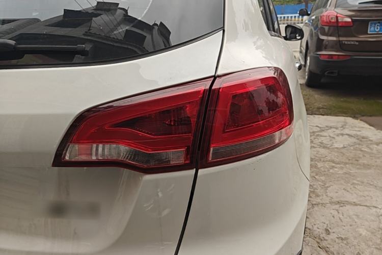 Used Zotye Domy X5 2017 Classic Edition 1.5T CVT Supreme Model Right Rear Taillight