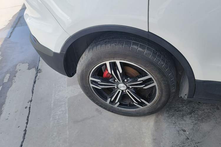 Used Zotye Domy X5 2017 Upgraded Model 1.5T CVT Landlord Edition Right Rear Wheel Hub