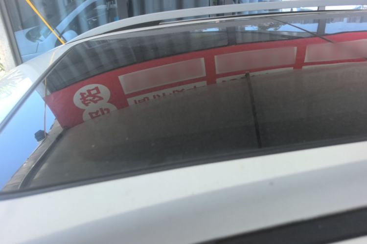 Used Zotye Domy X5 2017 Upgraded Model 1.5T Manual Luxury Edition Roof