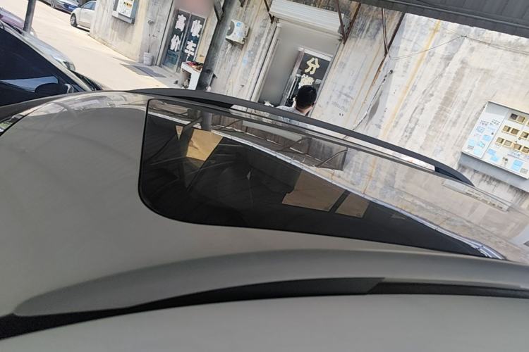 Used Zotye Domy X5 2017 Upgraded Model 1.5T CVT Landlord Edition Roof