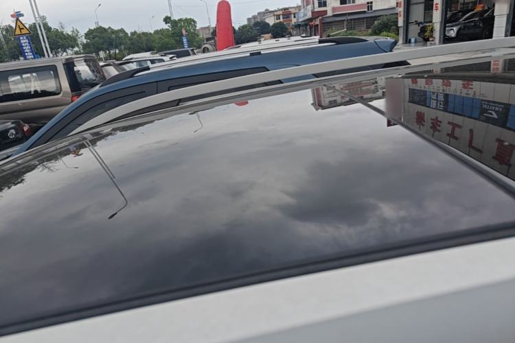 Used Zotye Domy X5 2017 Value Edition 1.6L Manual Fashion Model Roof