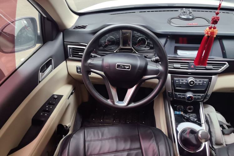 Used Zotye Domy X5 2017 Value Edition 1.6L Manual Fashion Model Steering Wheel