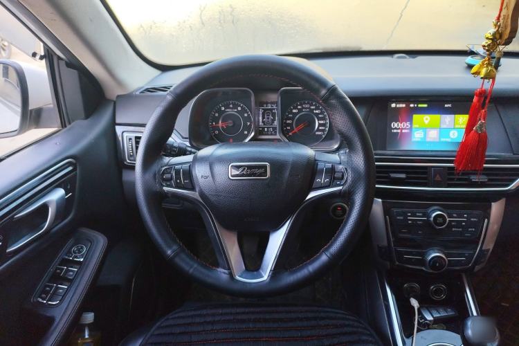 Used Zotye Domy X5 2017 Platinum Edition 1.5T Manual Luxury Model Steering Wheel