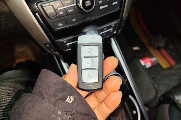 Used Zotye Domy X5 2017 Upgraded Model 1.5T CVT ZhiXian Edition Vehicle Key