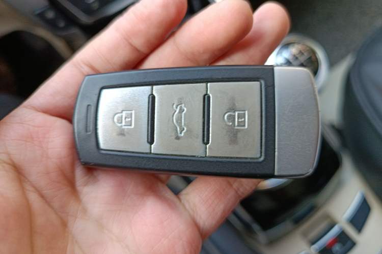 Used Zotye Domy X5 2017 Classic Edition 1.5T Manual Luxury Model Vehicle Key