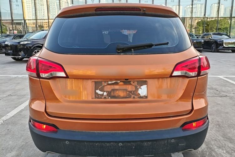 Used Zotye Domy X5 2017 Upgraded Model 1.5T Manual Luxury Edition Rear