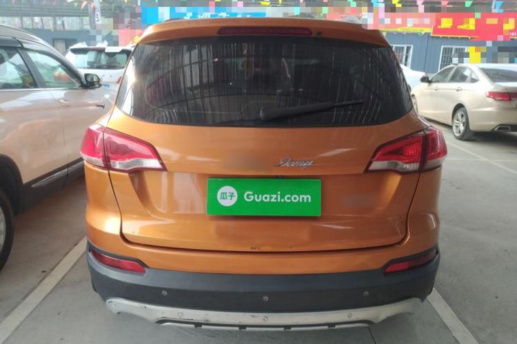 Used Zotye Domy X5 2017 Upgraded Model 1.5T Manual Luxury Edition Rear