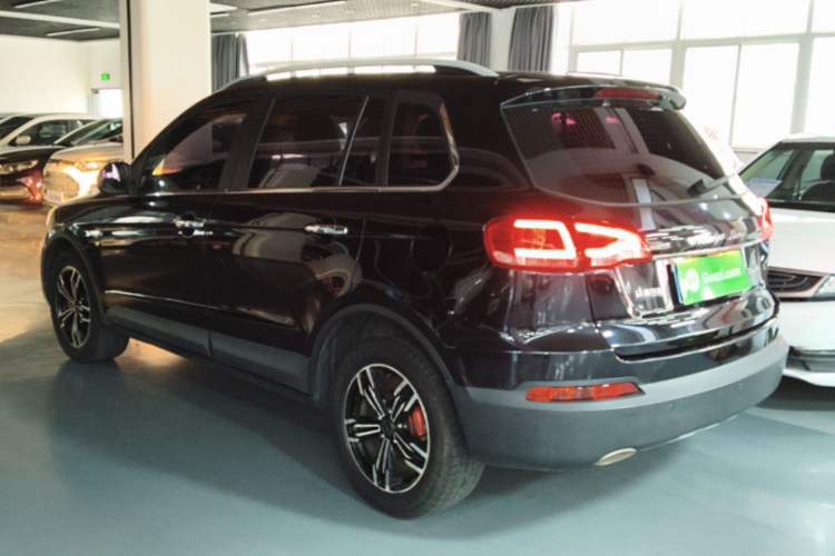Used Zotye Domy X5 2018 Smart Connect Edition 1.5T CVT Prestige Model Exterior 2
