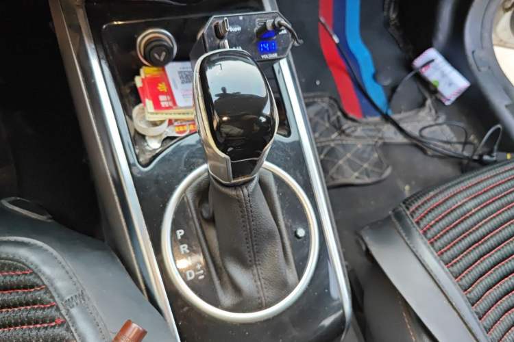 Used Zotye Domy X5 2018 Smart Connect Edition 1.5T CVT Prestige Model Gear Lever