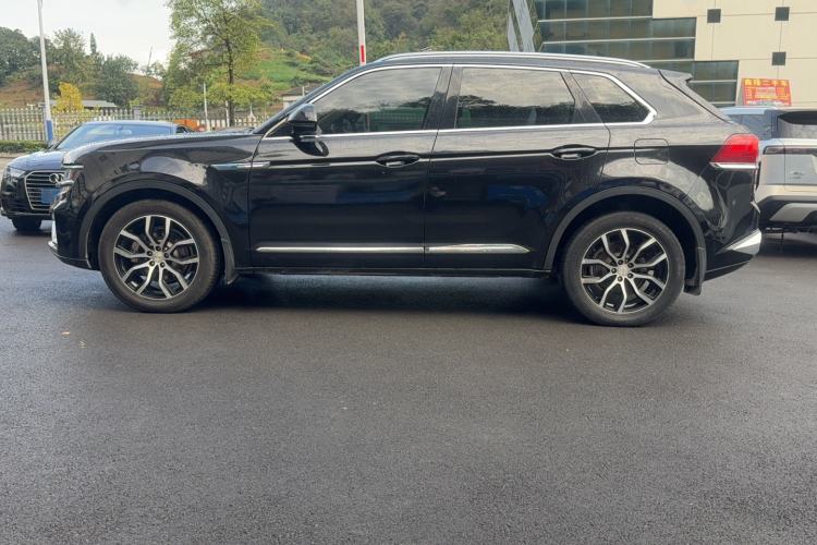 Used Zotye Domy X7 2018 2.0T Automatic Prestige Edition Exterior 4