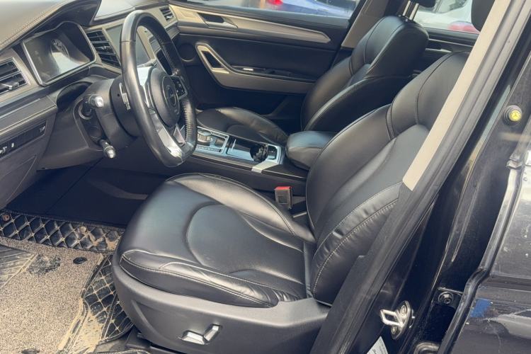 Used Zotye Domy X7 2018 2.0T Automatic Prestige Edition Interior 1