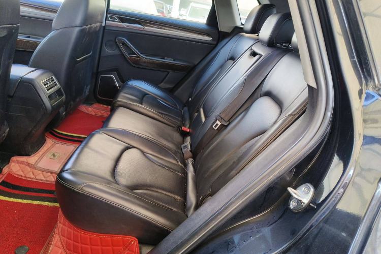 Used Zotye Domy X7 2017 1.8T Manual Luxury Model Left Rear Seat
