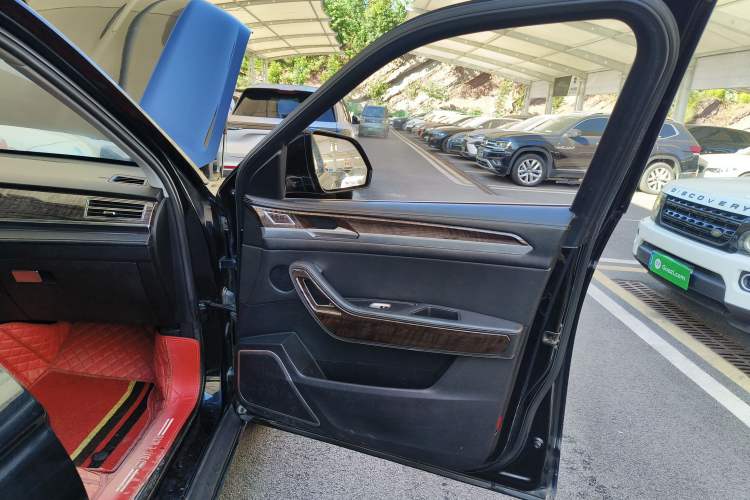 Used Zotye Domy X7 2017 1.8T Manual Luxury Model Right Front Door Interior