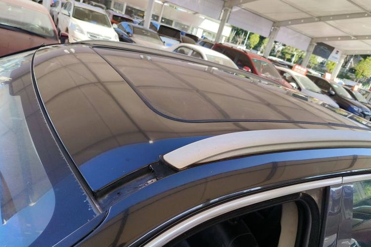 Used Zotye Domy X7 2017 1.8T Manual Luxury Model Roof