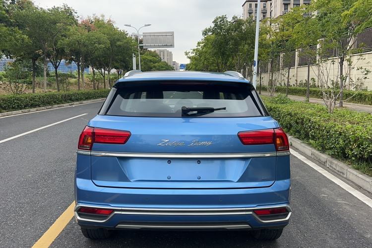 Used Zotye Domy X7 2018 2.0T Automatic Luxury Version Exterior 4