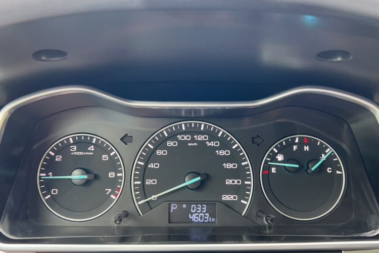 Used Zotye Domy X7 2018 2.0T Automatic Luxury Version Odometer Close Up