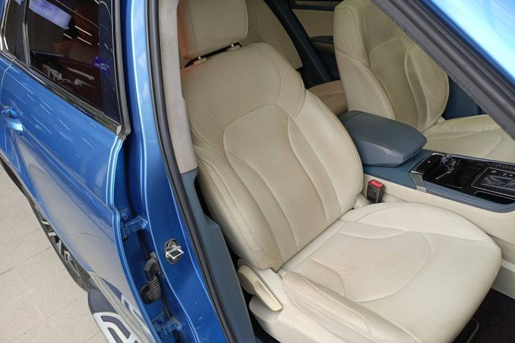 Used Zotye Domy X7 2017 Upgraded Edition 1.8T DCT Huashan Model Right Front Seat