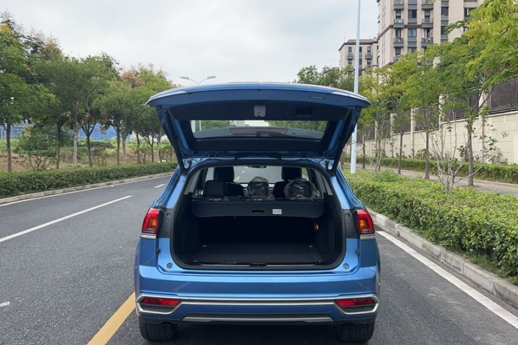Used Zotye Domy X7 2018 2.0T Automatic Luxury Version Trunk