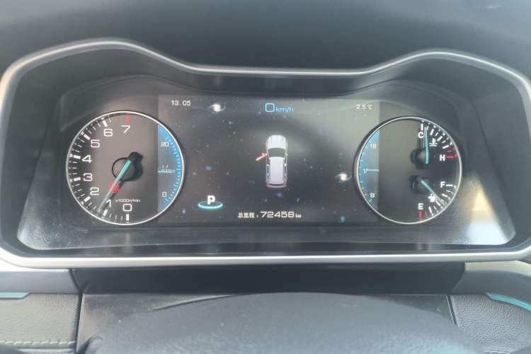 Used Zotye Domy X7 2017 2.0T DCT Ultimate Edition Odometer Close Up