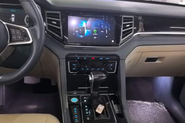 Used Zotye Domy X7 2017 1.8T DCT Prestige Model Audio And AC Panel