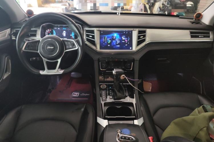 Used Zotye Domy X7 2017 Upgraded Edition 1.8T DCT Huashan Model Center Console