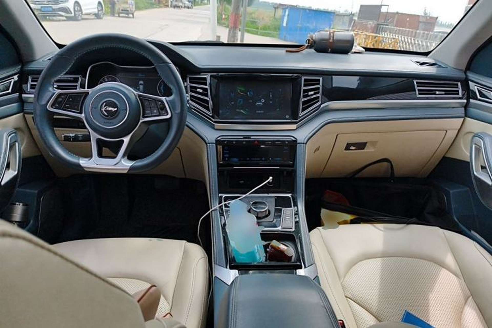 Used Zotye Domy X7 2017 2.0T DCT Ultimate Edition Center Console