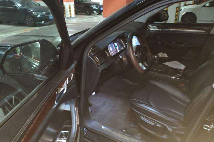 Used Zotye Domy X7 2017 1.8T Manual Luxury Model Driver Seat