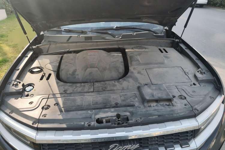 Used Zotye Domy X7 2017 1.8T DCT Prestige Model Engine Bay