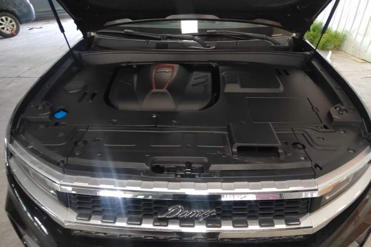 Used Zotye Domy X7 2017 1.8T Manual Luxury Model Engine Bay