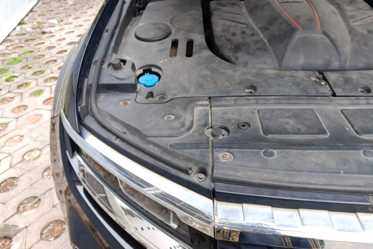 Used Zotye Domy X7 2017 1.8T DCT Prestige Model Engine Bay Right