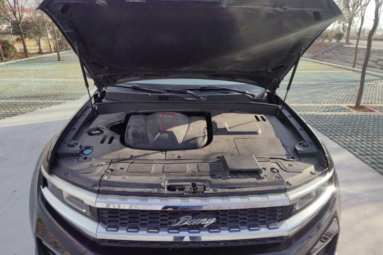 Used Zotye Domy X7 2017 1.8T DCT Luxury Model Engine Bay
