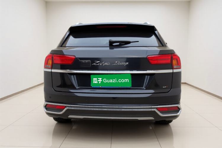 Used Zotye Domy X7 2017 Top-Grade Model 2.0T DCT Tianshan Version Exterior 4