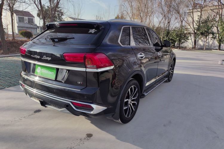 Used Zotye Domy X7 2017 1.8T DCT Luxury Model Exterior 4