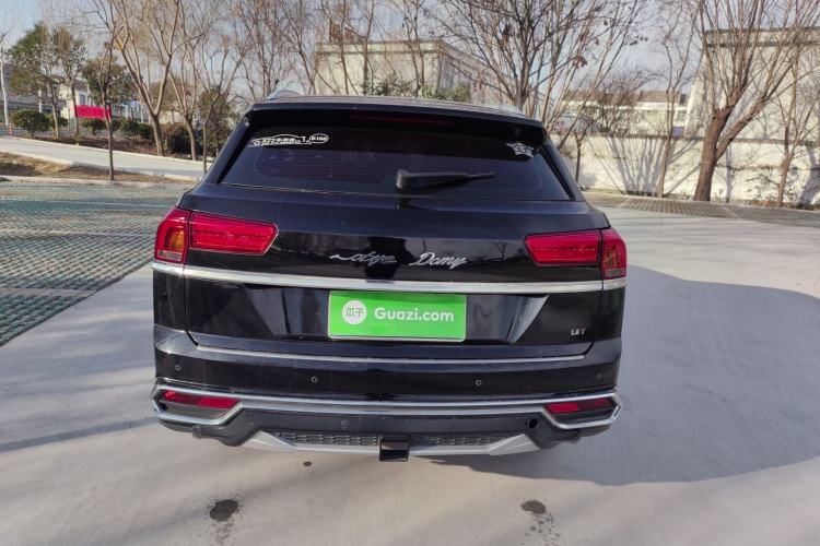 Used Zotye Domy X7 2017 1.8T DCT Luxury Model Exterior 5