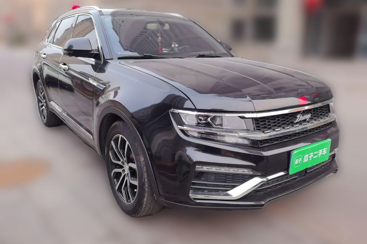 Used Zotye Domy X7 2017 2.0T DCT Flagship Edition Front Right 45 Deg