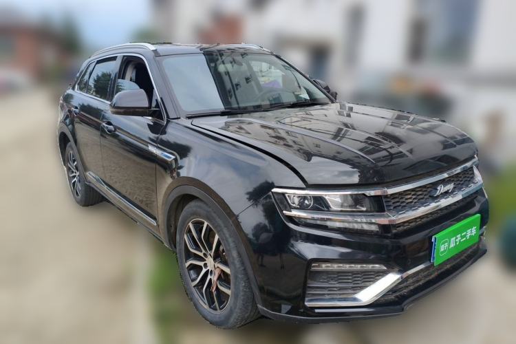 Used Zotye Domy X7 2017 1.8T DCT Luxury Model Front Right 45 Deg