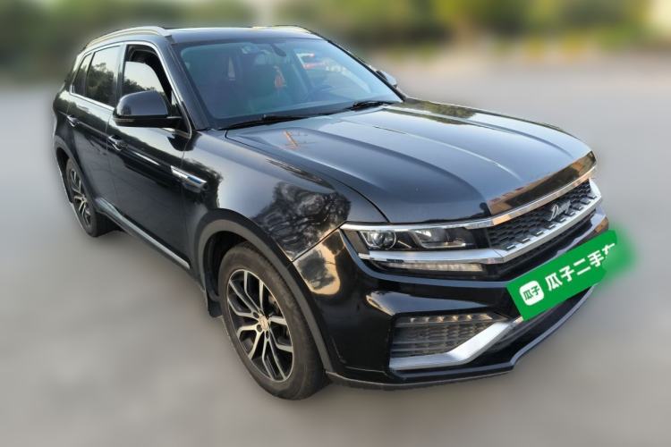 Used Zotye Domy X7 2017 1.8T Manual Luxury Model Front Right 45 Deg