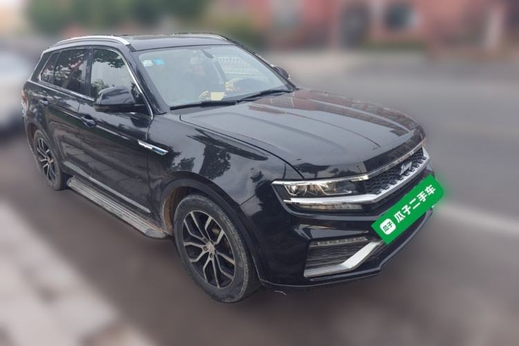 Used Zotye Domy X7 2017 1.8T Manual Luxury Model Front Right 45 Deg