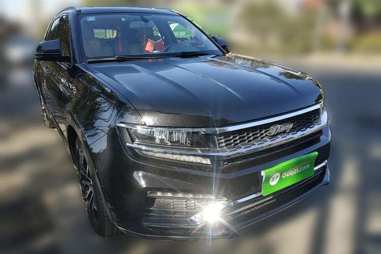 Used Zotye Domy X7 2017 Upgraded Edition 2.0T DCT Huangshan Model 7 Seats Front Right 45 Deg