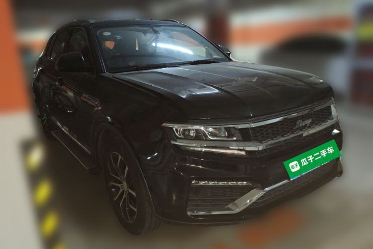 Used Zotye Domy X7 2017 1.8T Manual Luxury Model Front Right 45 Deg