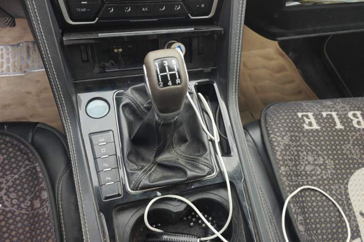 Used Zotye Domy X7 2017 1.8T Manual Luxury Model Gear Lever