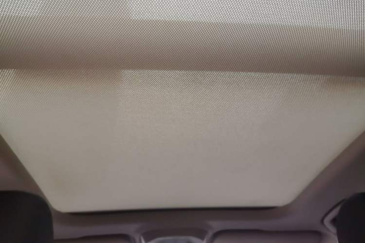 Used Zotye Domy X7 2017 2.0T DCT Flagship Edition Headliner