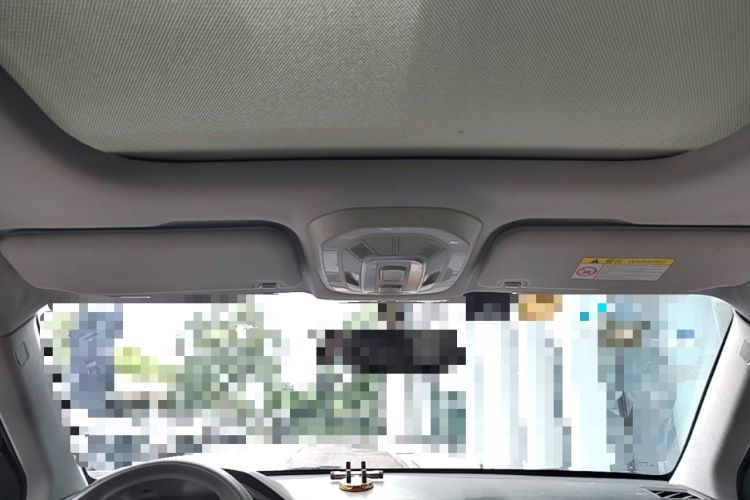 Used Zotye Domy X7 2017 1.5T Manual Luxury Model Headliner
