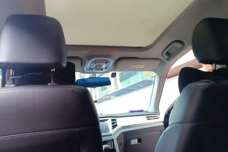 Used Zotye Domy X7 2017 1.8T DCT Prestige Model Headliner