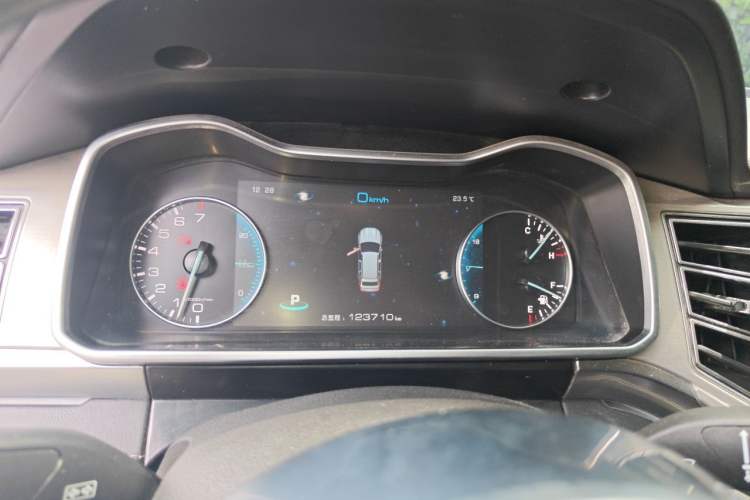 Used Zotye Domy X7 2017 1.8T DCT Supreme Model Instrument Cluster
